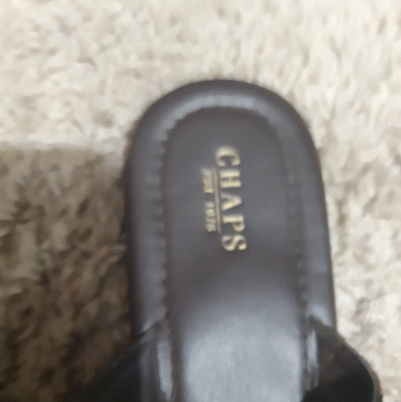 Sandals - Picture 2 of 2